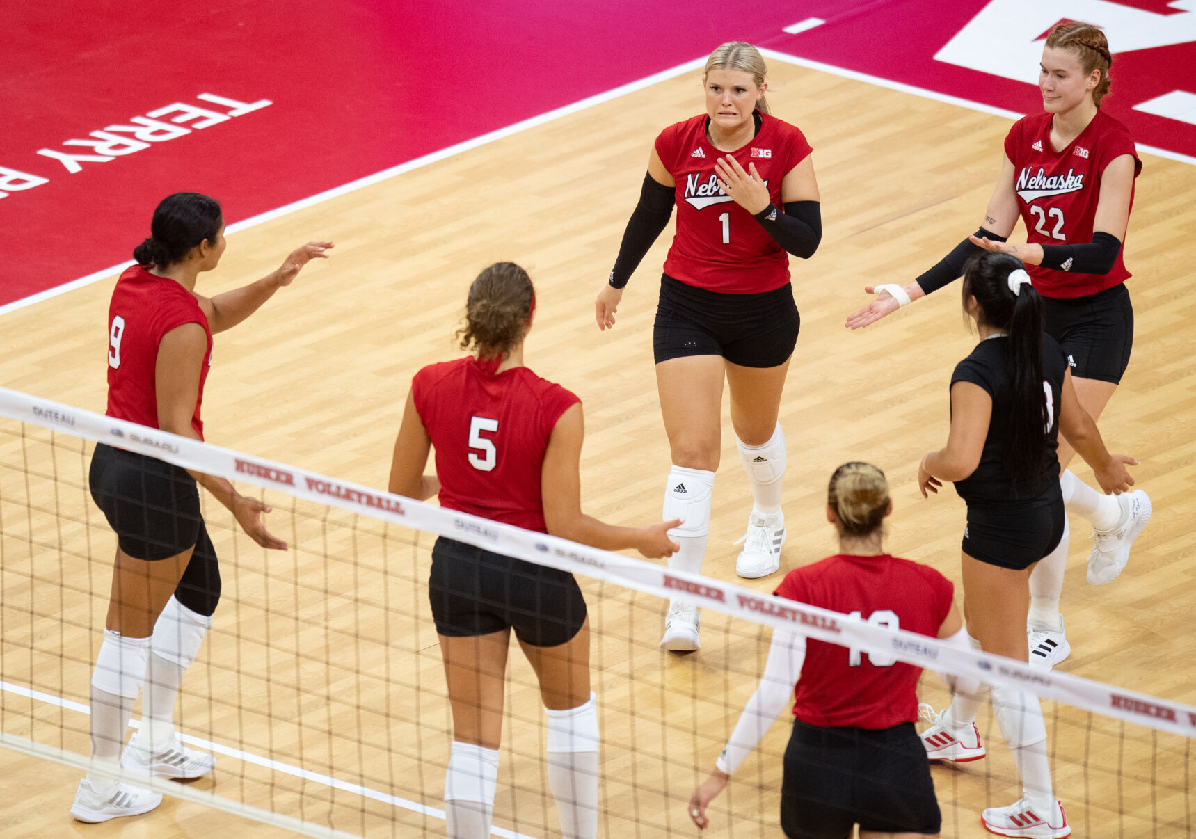 Red-white scrimmage, 8.20